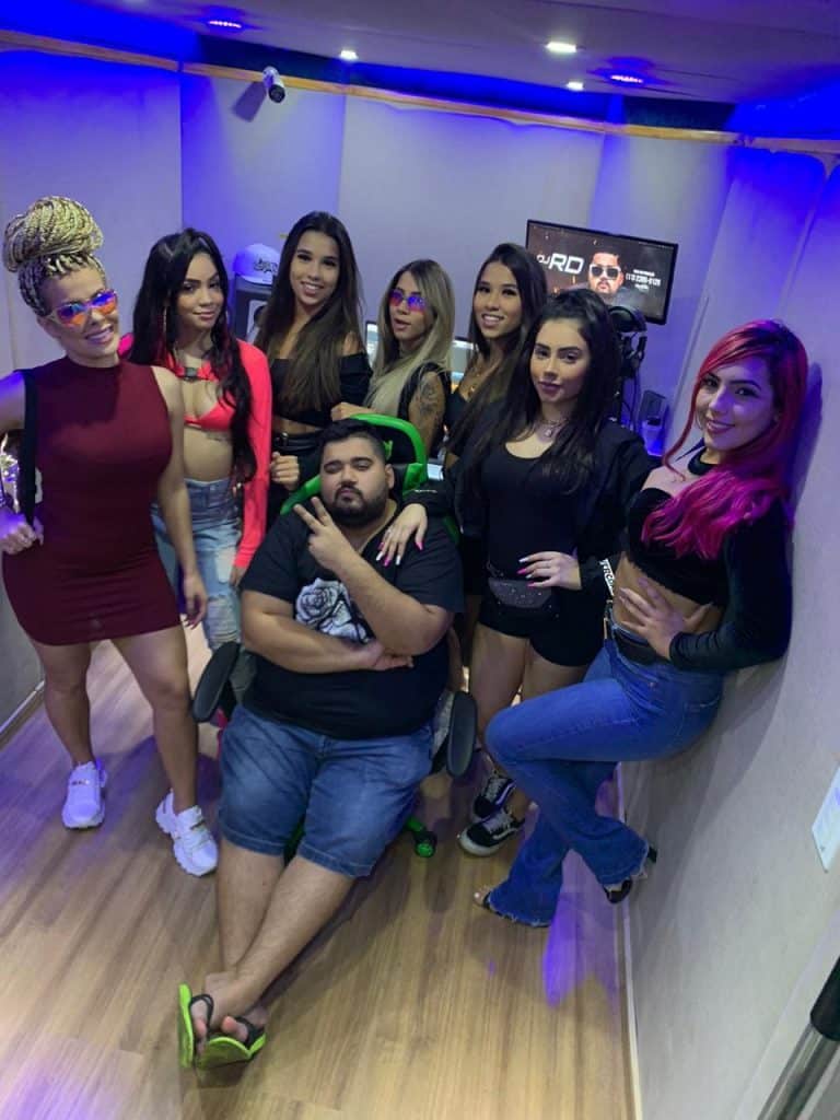 Jaquelline e equipe