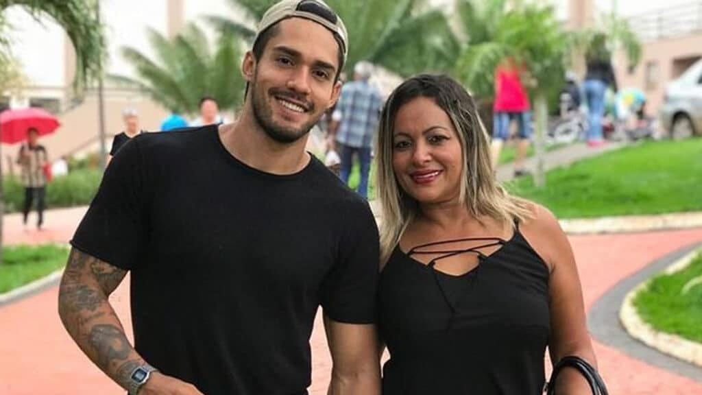 Bil Araujo e sua mãe