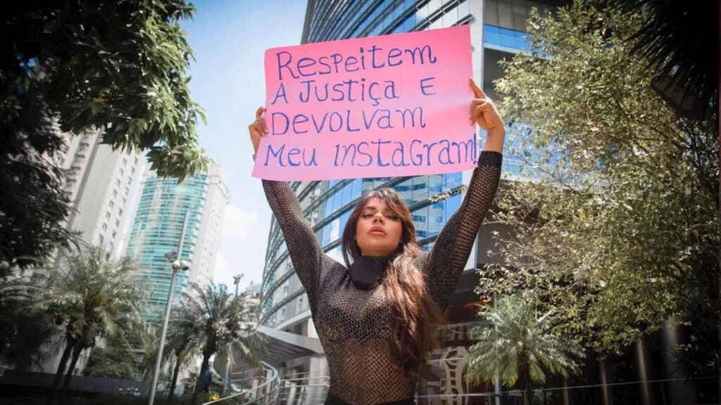 Suzy Cortez