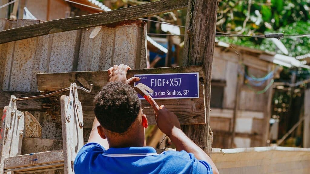 Favela dos sonhos recebe endereço digital