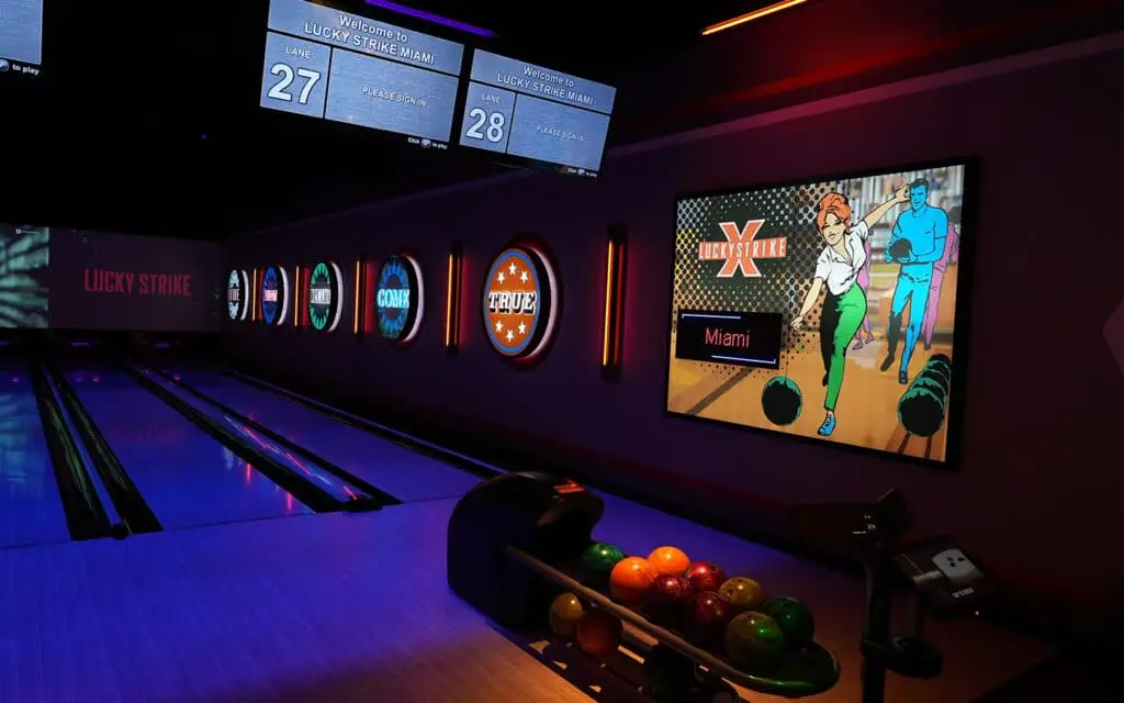 Lucky Strike Lanes - Miami