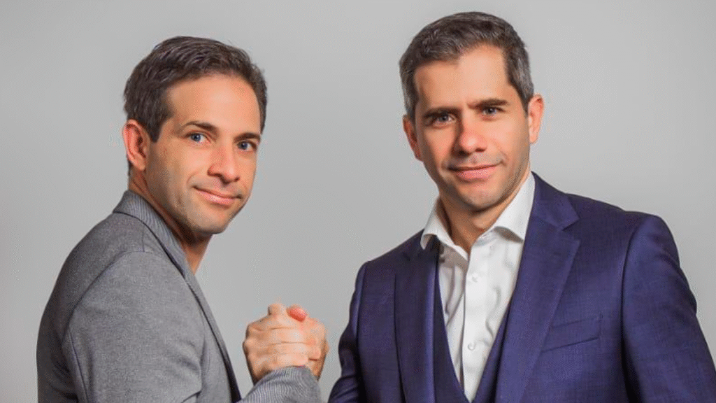 André e Raphael Carvalho