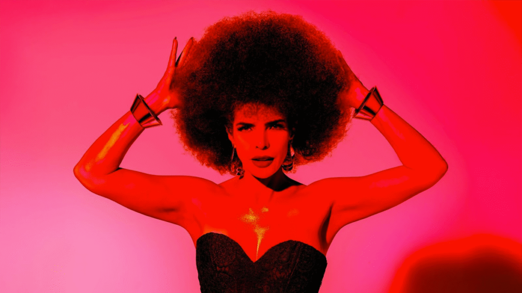 Vanessa da Mata lança o álbum Todas Elas