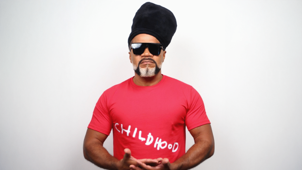 Carlinhos Brown apresenta websérie da Childhood Brasil